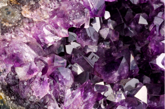 Amethyst Crystal1 182