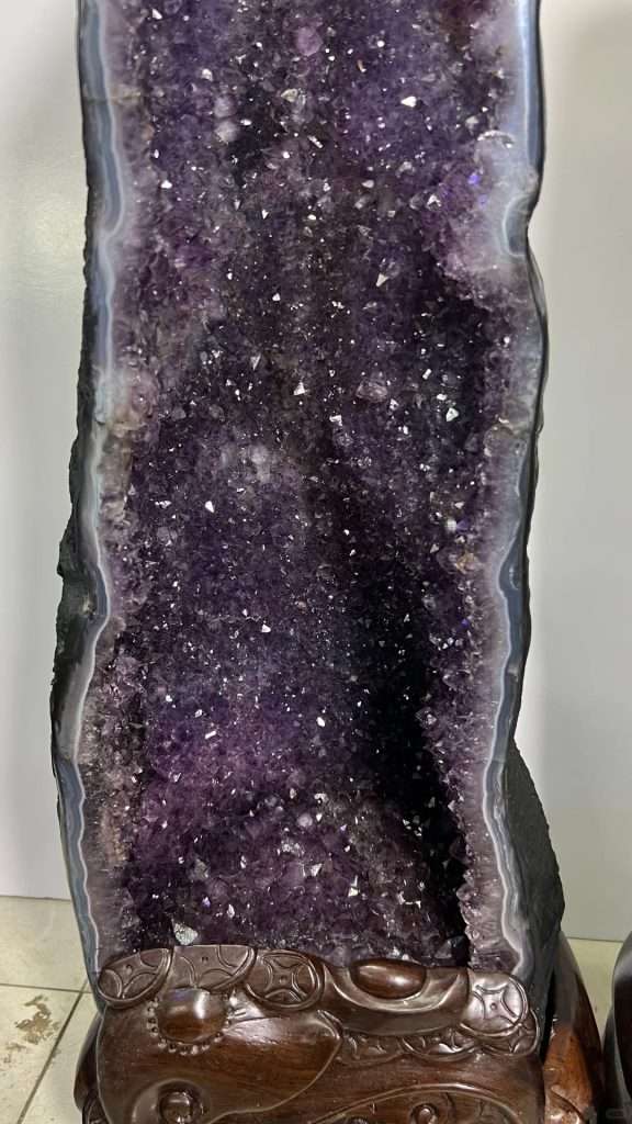 Uruguayan Amethyst Twin Towers