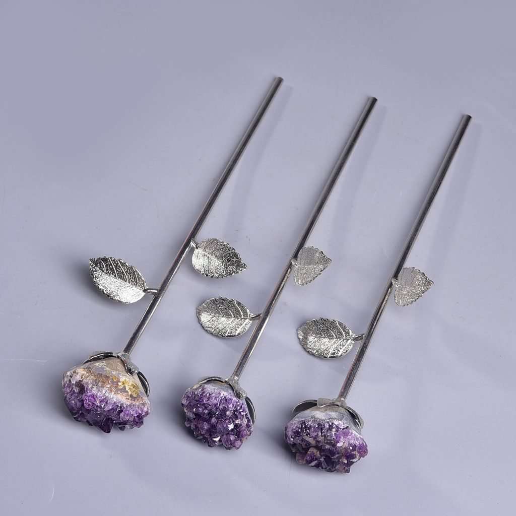 Elegant Hand-Carved Amethyst Crystal Rose for Romantic Decor & Healing Gifts